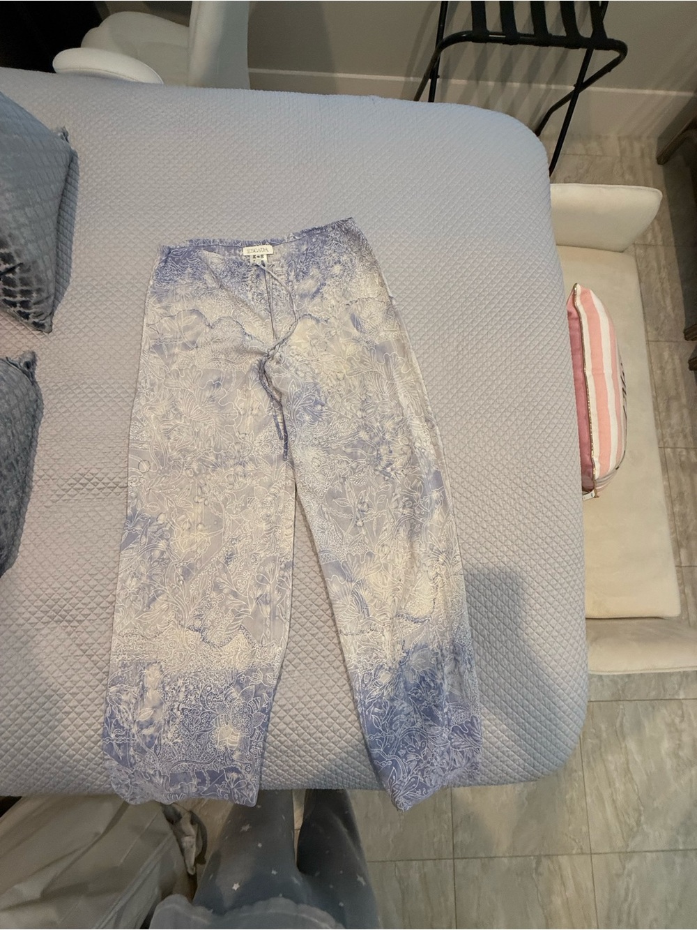 Escada Lavender Paisley Drawstring Pants